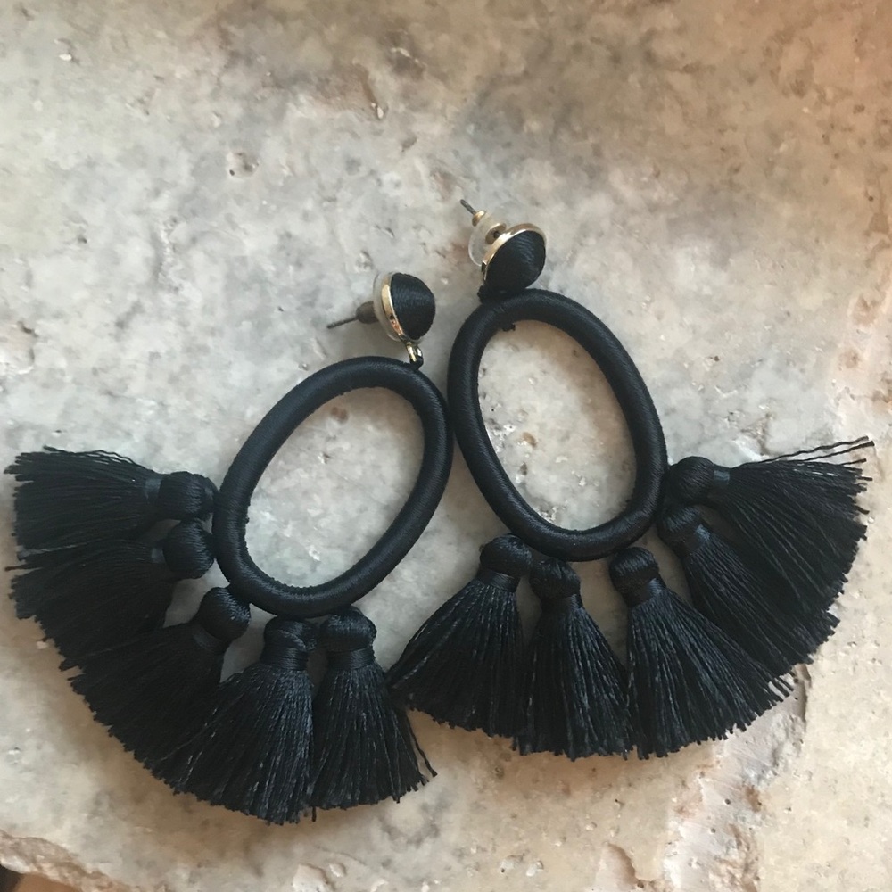 Bauble bar tassel earrings (black)